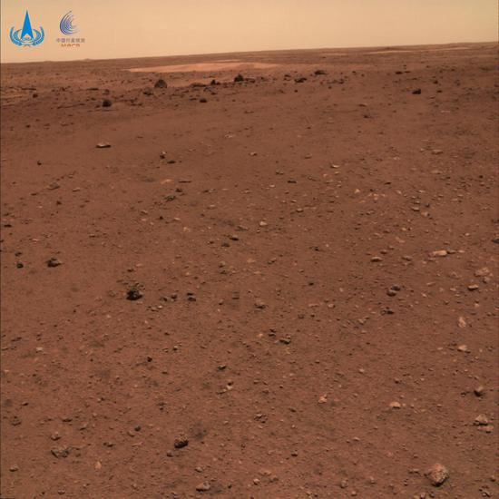 火星地形地貌图，摄影：“祝融号”火星车